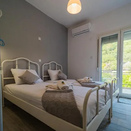 Panoramic Sea View Penthouse Néa Péramos