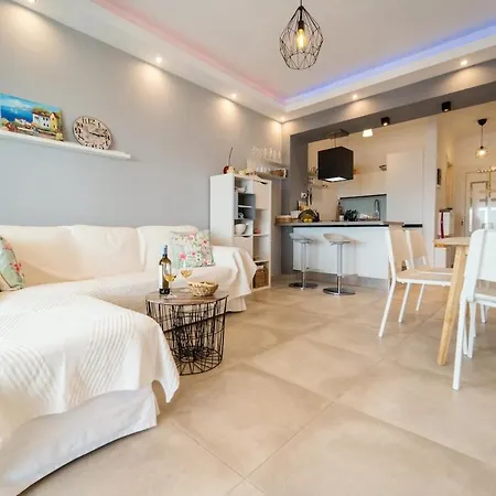 Panoramic Sea View Penthouse ヴィラ